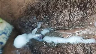 Desi Bhabhi Ki Chudai Sara Pani Choot Main Nikal Diya Dehati Diksha Bhabhi