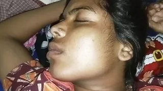 Study of young girl in the world in india and comment e