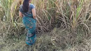 Komal was weeping in the field of people without recognition, then brought it to the house and fucked