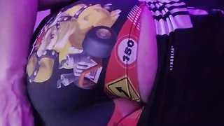 Young shows her ass - part 2