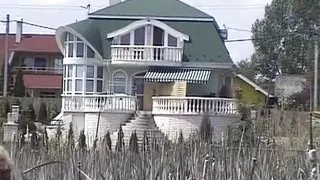 Curvy German blonde fucking near the lake with her raw dude