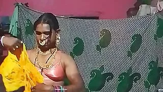 Desi Madhuri Bhabhi Crossdresser