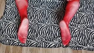 Niki anal fun day with some toys