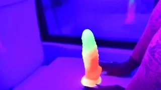 Shanice Luv: Squirting in the Shower