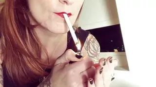 Sultry smoking fetish