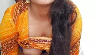 On the day of Eid, go to a friend's sister's house and leave the fun.