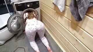 Sexy Babe Stuck in the Washing Machine and Fucked - Anny Walker