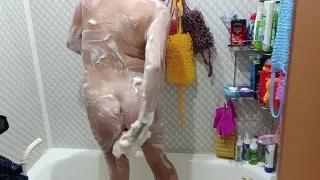 Spying On In The Shower