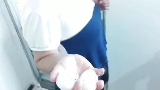 My Neighbor Jennyfer COMES TO ASK ME FOR EGGS!