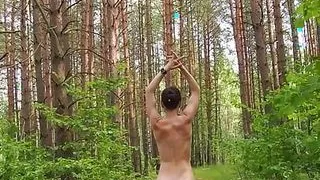 Perfect body girl gets cum in her ass outdoor
