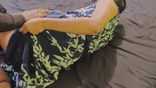 Beautiful Wife Wakes up to Horny Husband and Has Passionate Sex