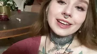 Hugh Cucumber Fuck! Tattoo Babe spread her Pussy