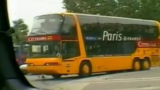 Mature French woman got her pussy wrecked in the car