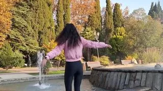 Katty Shows Her Tits in a Park - Flashing