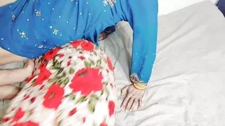 Newly married hijab bhabhi cheats husband and fucked big fat cock of indian devar while dirty talking