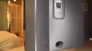 03749,Sensual play of Asian beauty