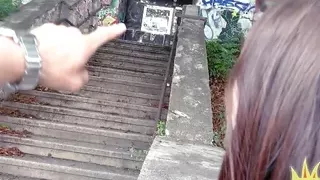 Cute amateur babe public fucked outdoor by blind sex date