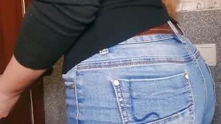 sex with a German student in the hallway!