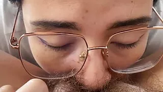 Lesbian sucking a sweet hairy bush