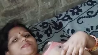 Desi randi thukai customer for home