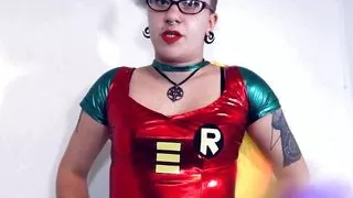 Vault Release: Robin shrinks & crushes Bane