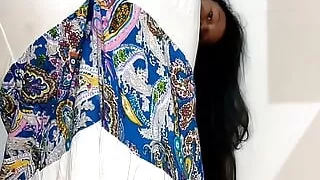 Full Squirts Of Female Cum