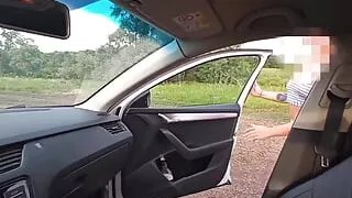 I Deep Sucked the Taxi Driver After the Beach Cum on Face