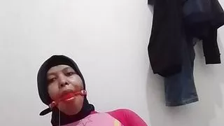 Orgasm in Pink Swimsuit