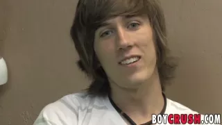 Horny Twink Kurt Starr Jerking Off His Cock After Interview Amateur Ga