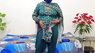 Indian Big Boobs Aunty Fingering Pussy and Orgasm by Dildo