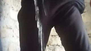 Teen smart pee cumshort in sunny leone bathroom