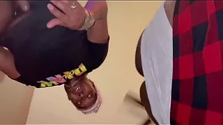 Queen Juju dropping her hammer on King , it's lit ????