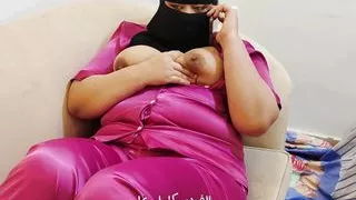 Egyptian sex of an Arab woman, Sharmota, who invites her lover and fucks her pussy and ass. Egyptian sex with a scandalous sound