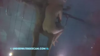 Horny Couple Gets Closer In The Warm Water