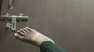 Aunty for anal fucking in bathroom