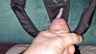 Accidentally cum in stepmomy&#039;s thongs