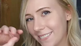 Marissa Sweet Loves Sucking Big Cocks Until They Cum on Her Face