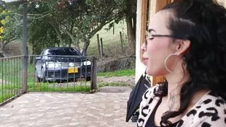 I invited a friend to have coffee and she drank the milk