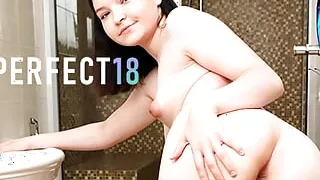 18yo Looks like a Virgin, rubs like a Pro for Perfect18