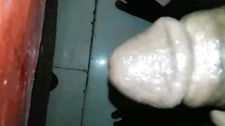 mastarbeting tricked solo