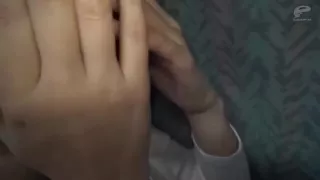 08864,A beautiful woman who feels