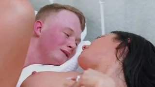 MTS: These Hot StepMILF's Jennifer White & Vera King Get The Best Celebration for Mother's Day