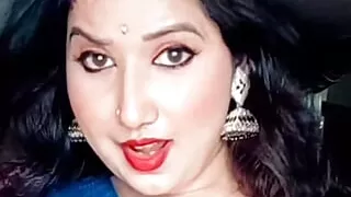 ????????best Sexy Figure Bhabhi Showing Deep Navel And Big Boobs