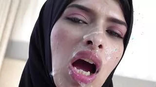 Big Boobs Hijabi Muslim Girl Fucked in Ass and Pussy by Bhaijaan