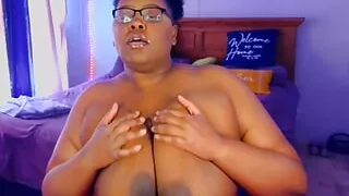Webcam Model Trina Foxx Having Fun, Live Stream Streamate, BBW, Ebony