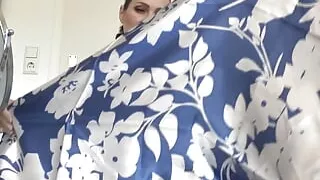 5 New Satin Headscarves for a Casual Outfit