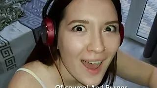 Horny Gamer Girl With Big Ass Wants To Fuck Me As A Reward For Fries