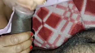 Indian Desi hauswaif Rani bhabhi ki chudayi husband ne room me Utah Utah ke choda Indian Rani bhabhi ki mast