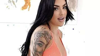 My Personal Trainer Is a Hot MILF