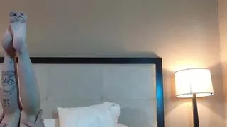 Eating Petite Woman's Pussy